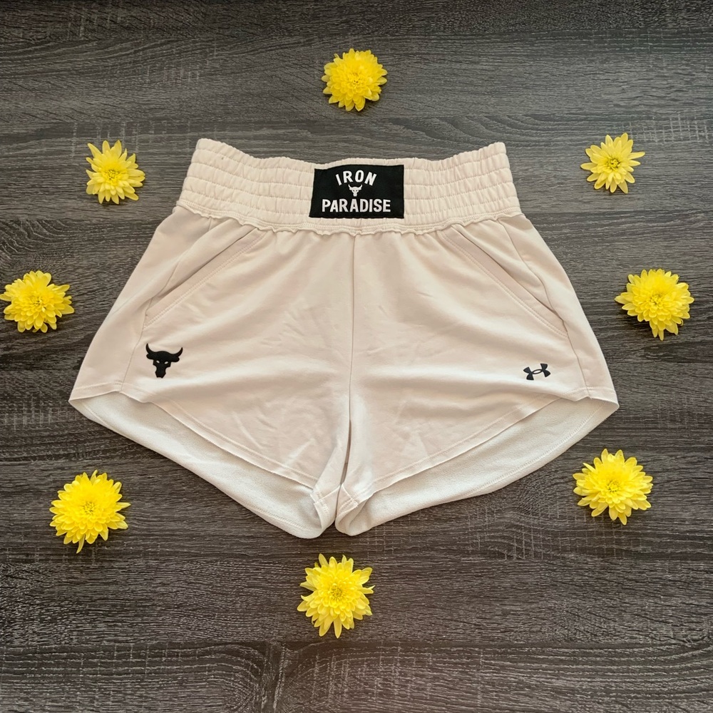 Under Armour-Heatgear high waisted shorts
